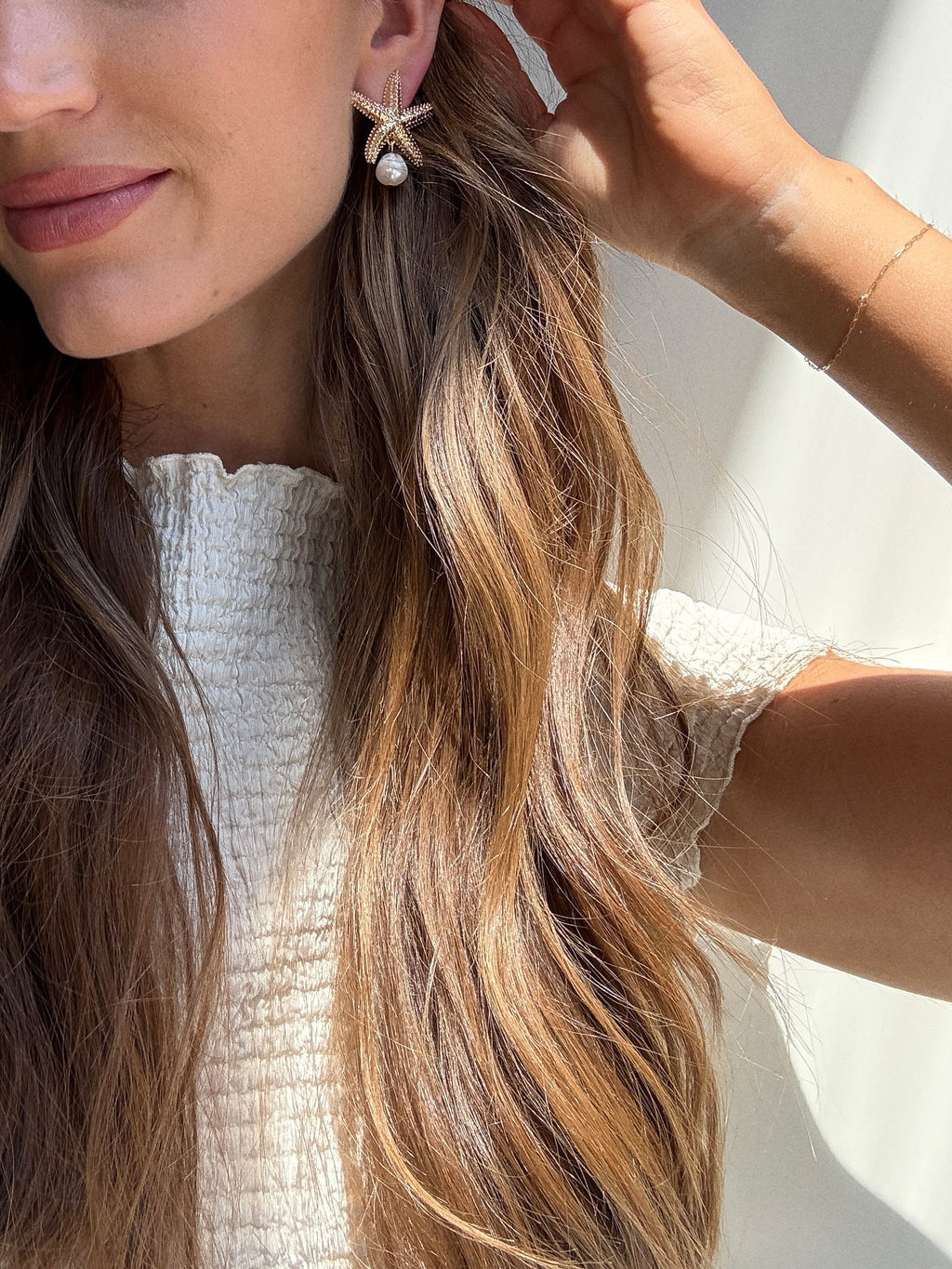 Alana Starfish Earrings - Gold/Pearl