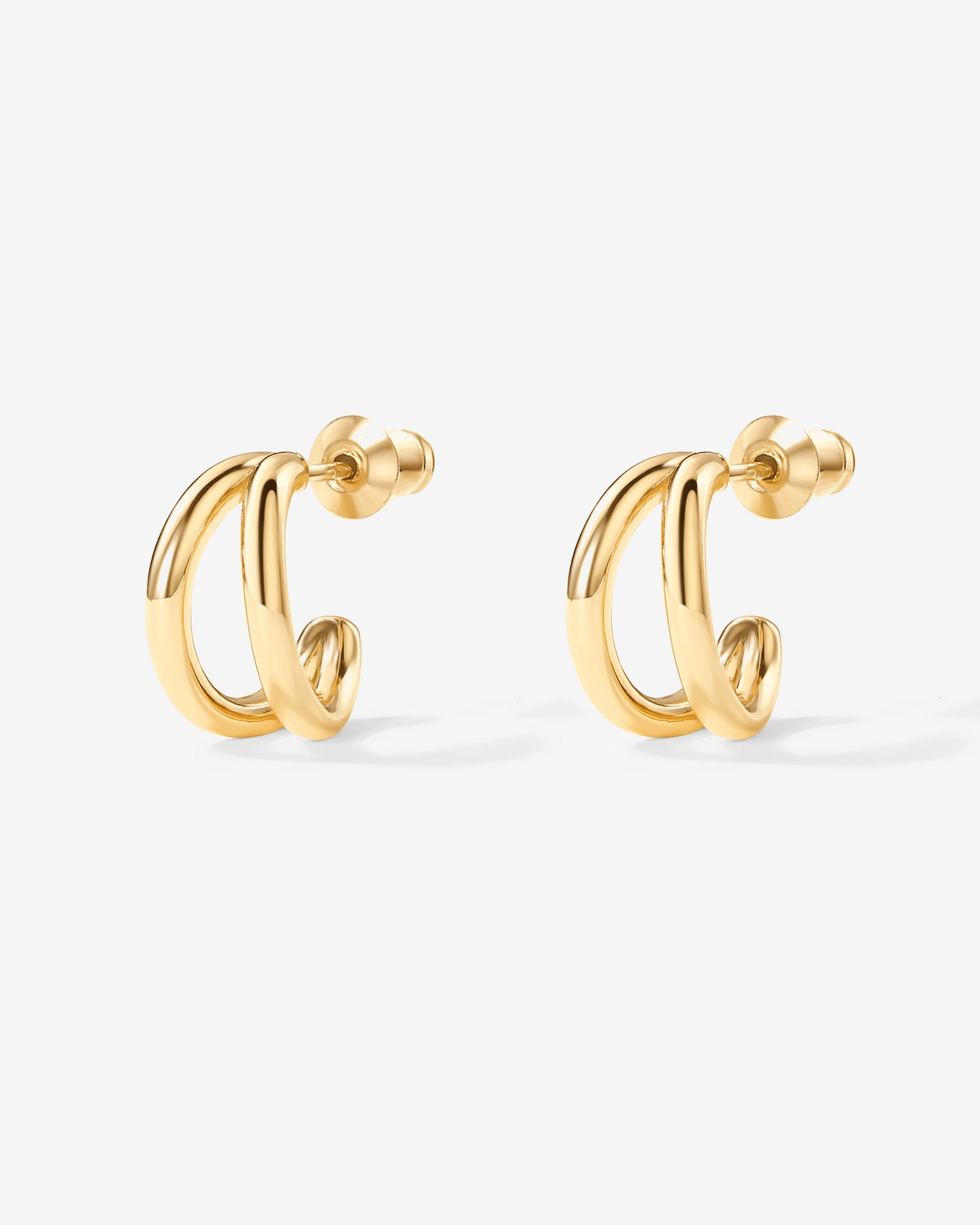 Mia Hoops