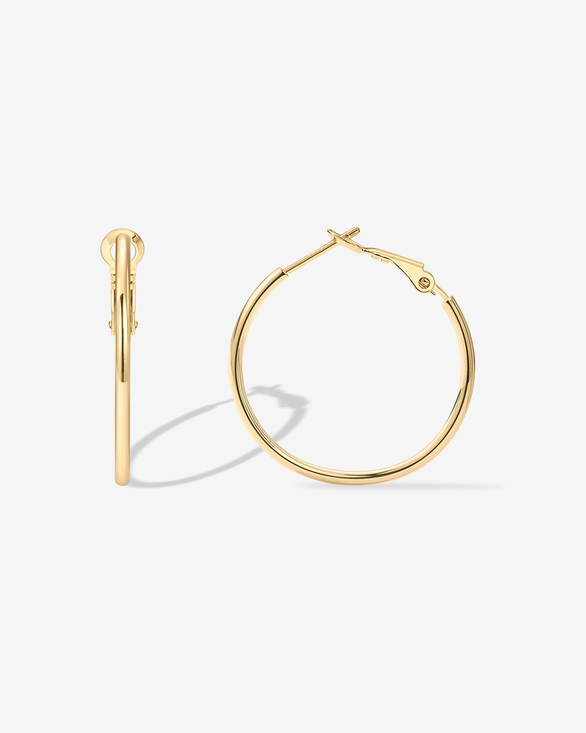 #Variant_Yellow Gold / 30 Millimeters