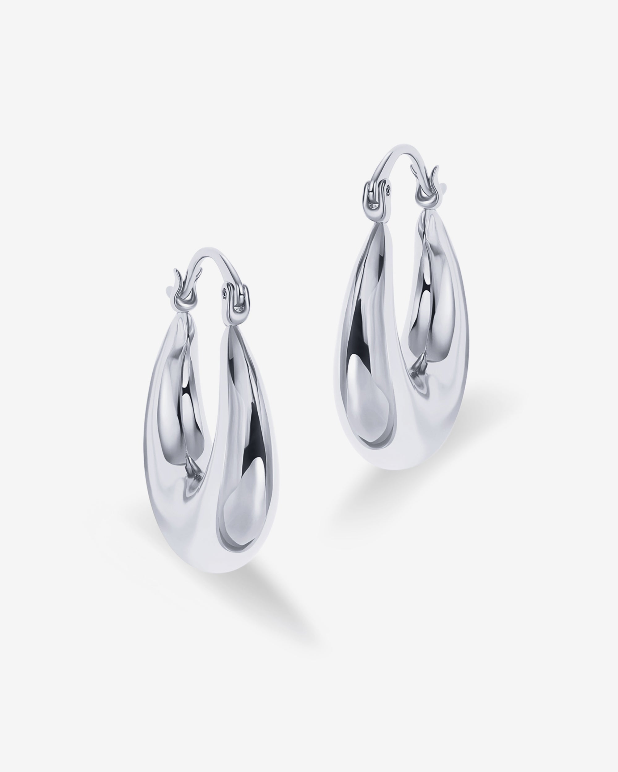 Luisa Hoops