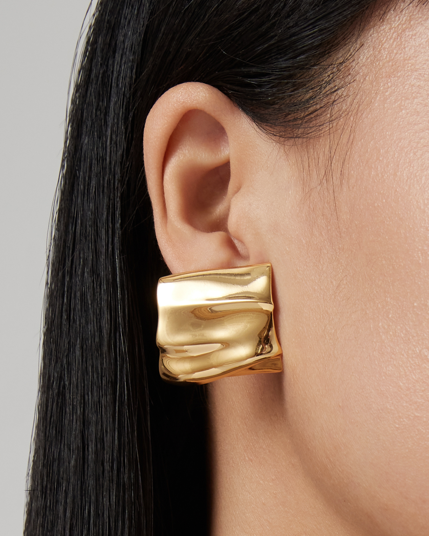 Sundra Earrings